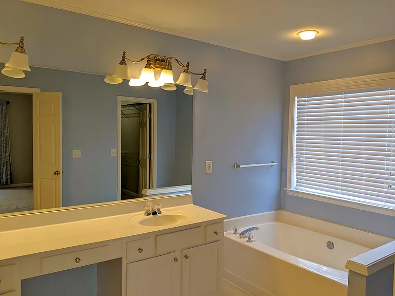 3415 Ridgefair Dr — Photo 9