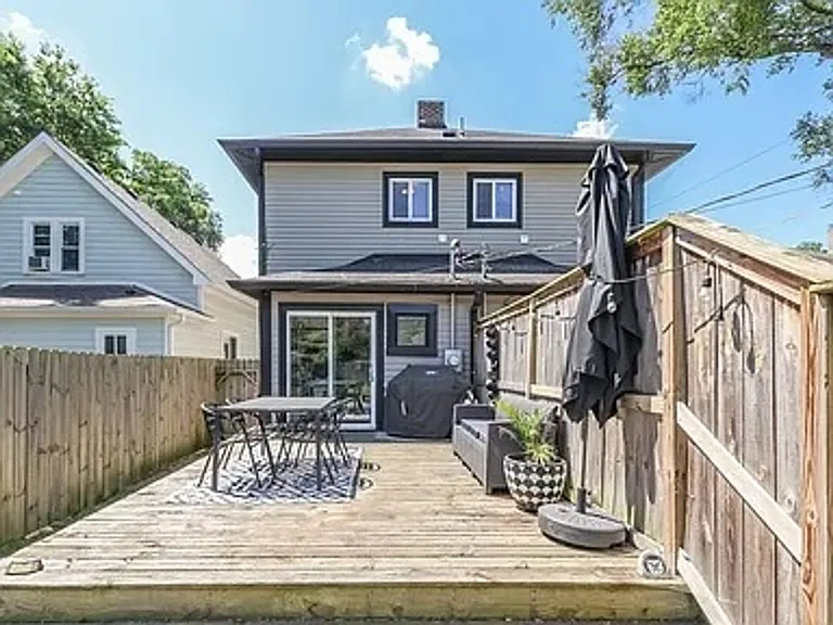 818 Parkway Ave — Photo 36