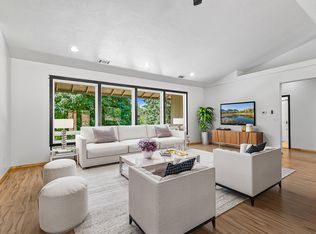 3540 Galice Rd, Merlin, OR 97532