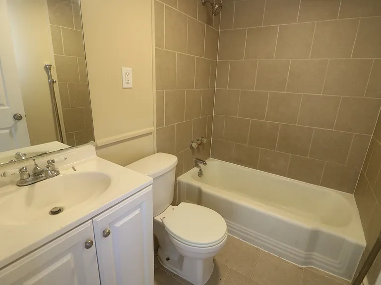 40 Mitchell St #2 — Photo 10