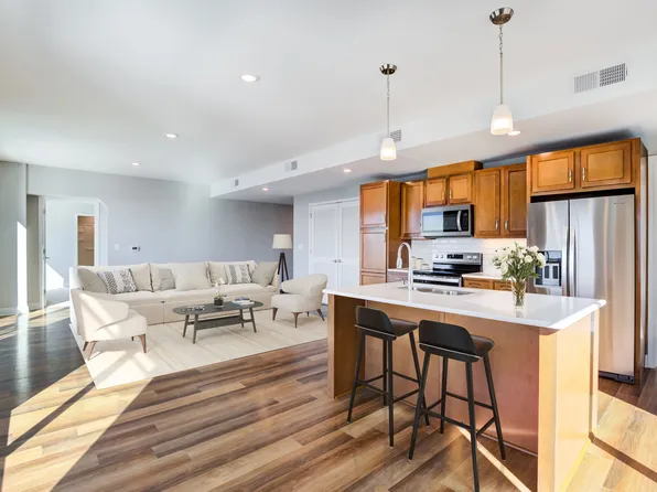 Overlook at RiverPlace, 14 Grace St #815, Wilmington, NC 28401