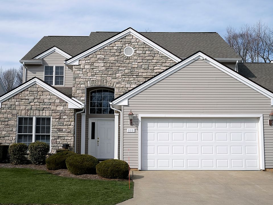 1st image of 111 Stonecreek Dr