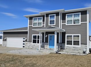 686 N Sobota Way, Trafalgar, IN 46181