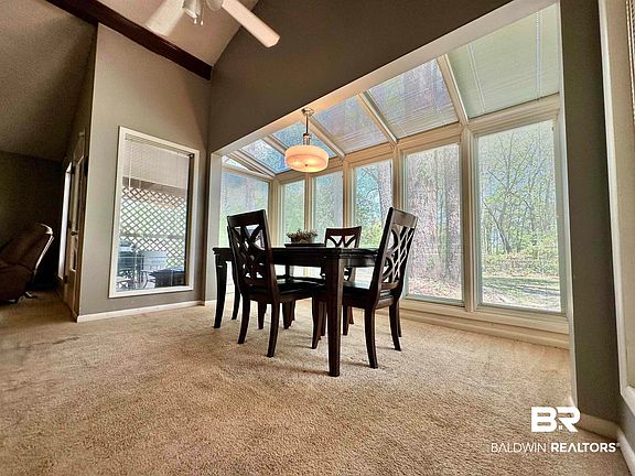 3rd image of 1802 Brookwood Dr