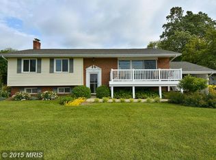 102 Green Spring Dr, Annapolis, MD 21403