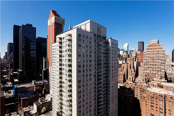 Rented by Mirador Real Estate | media 55