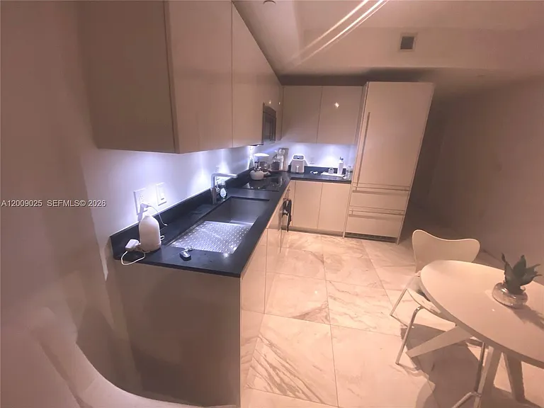 1010 Brickell Ave #2910 — Photo 17