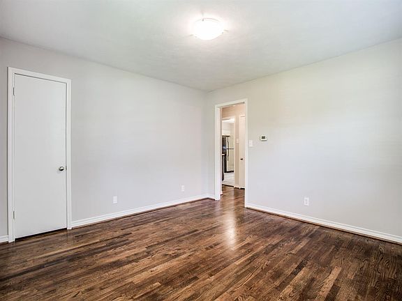 5th image of 1315 Kings Hwy #1313