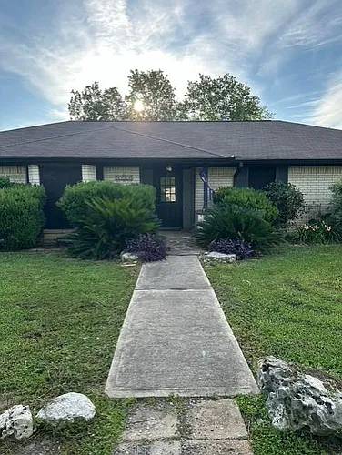 4503 Patterson Ln Photo 1