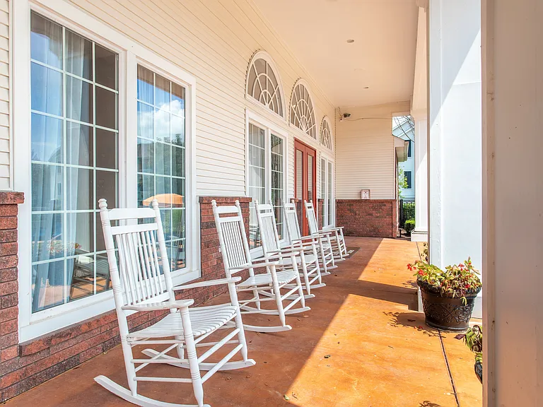 Enclave at Winghaven — Photo 8