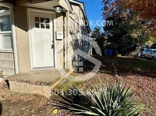 8565 NE Milton St, Portland, OR