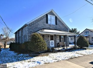 524 Chestnut St, Bally, PA 19503