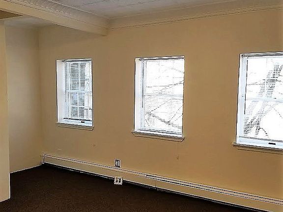 5th image of 38 Garfield Pl #1