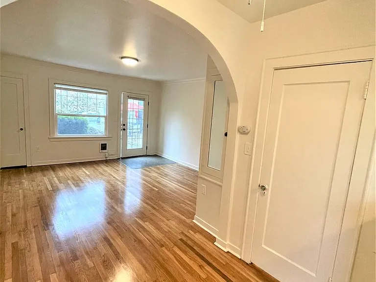 2080 SE Caruthers St #2114 — Photo 5