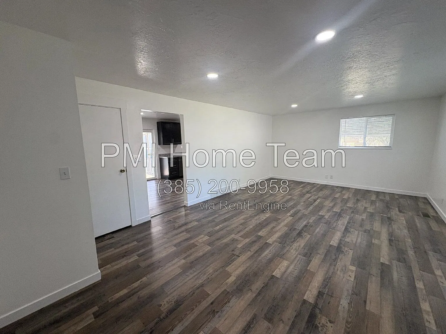 3 bed, 2.0 bath, 1200 sqft, $1,700 — Photo 3