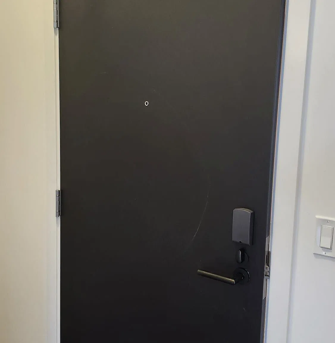 1 bed, $2,100 — Photo 2