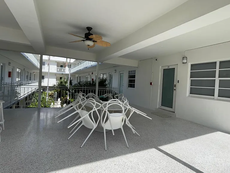 650 Pennsylvania Ave #24 — Photo 20