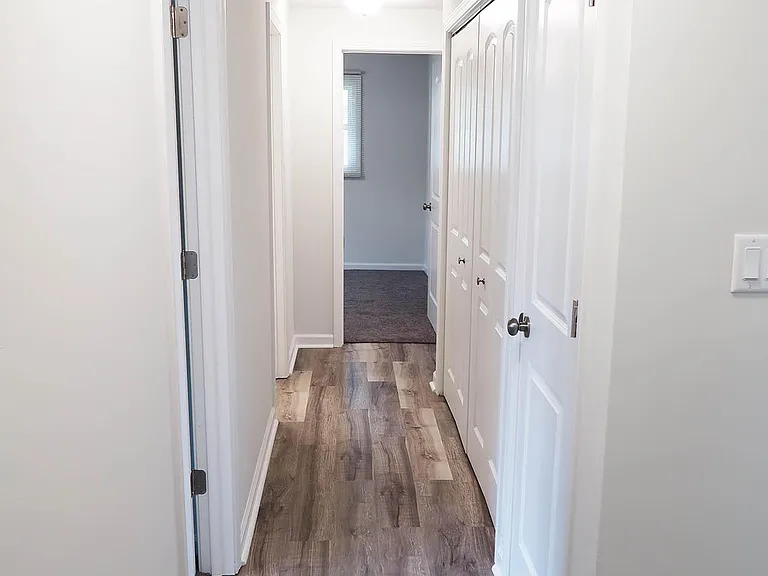 710 Bunker Hill Dr — Photo 11