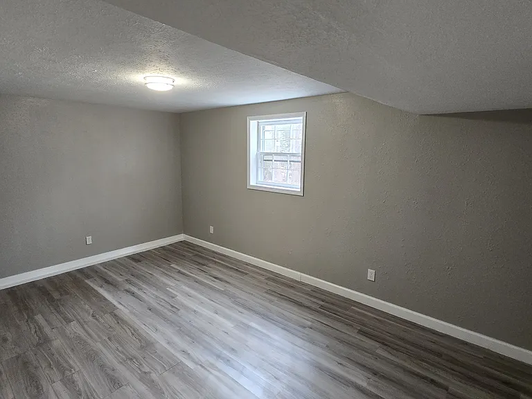 659 Salisbury Rd #2 — Photo 8
