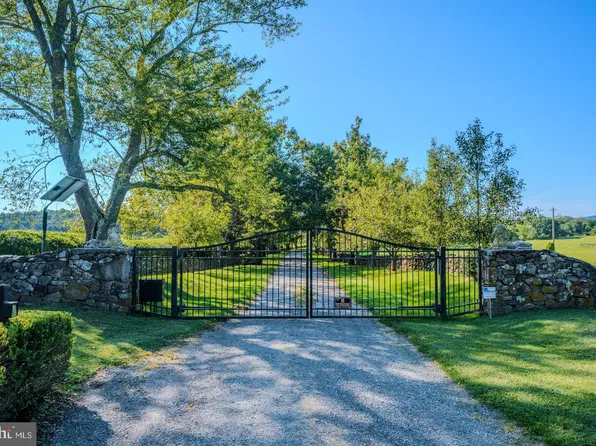 1610 Delaplane Grade Rd, Upperville, VA 20184