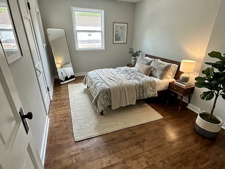 5904-5906 Dendron Ln — Photo 9