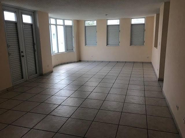 2nd image of 86 Via Del Sol