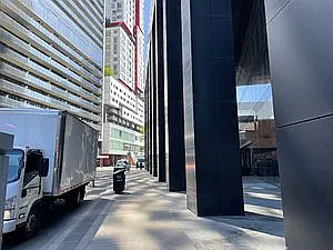125 Peter (Tableau Condos) — Photo 3
