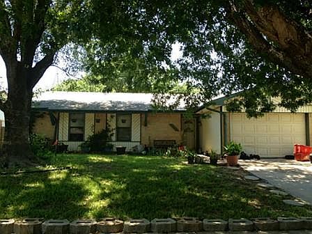 1st image of 1702 Nueces Dr