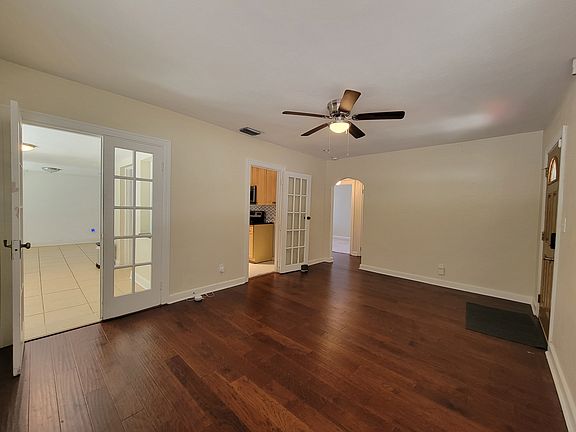 2nd image of 4000 Burlington Ave N