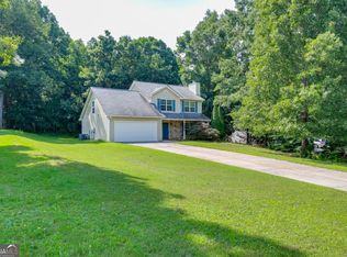 1534 Cardinal Ln, Winder, GA 30680