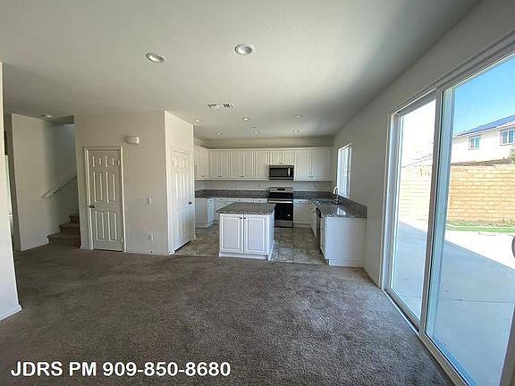 3rd image of 3411 Orange Blossom Ln