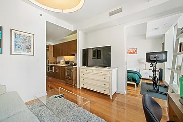 Rented by RELO REDAC INC.