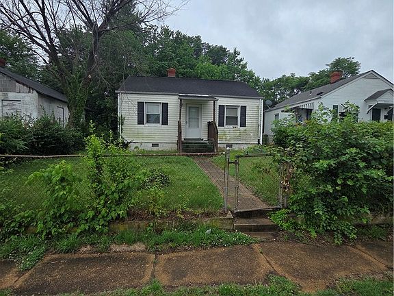 2nd image of 2511 Redwood Ave