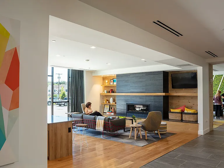 The Veridian Residences — Photo 16
