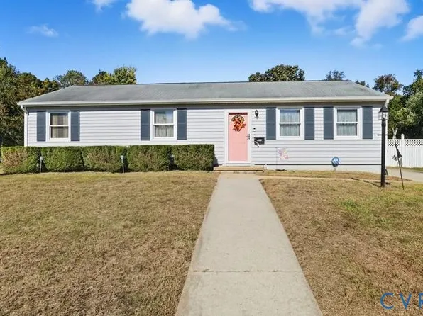 3611 Creekwood Dr, Hopewell, VA 23860