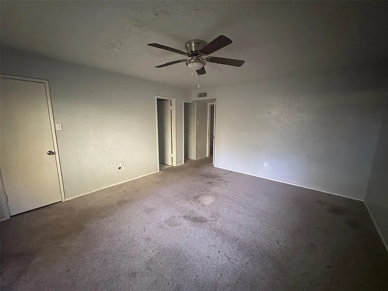 3807 Cypressdale Dr — Photo 6