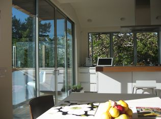 1133 Miller Ave, Berkeley, CA 94708