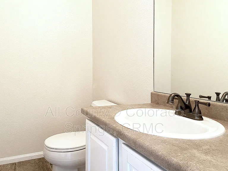 8355 Cedar Chase Dr — Photo 10
