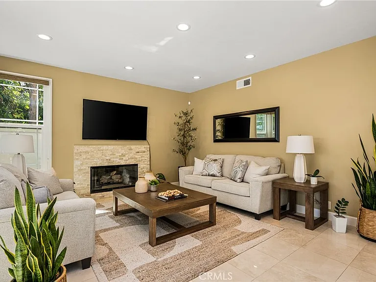 4 Santa Rita — Photo 30