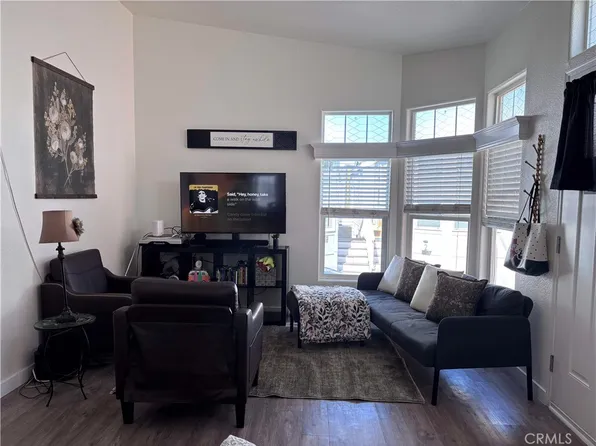 8250 Lankershim Blvd #Elm-3, North Hollywood, CA 91605