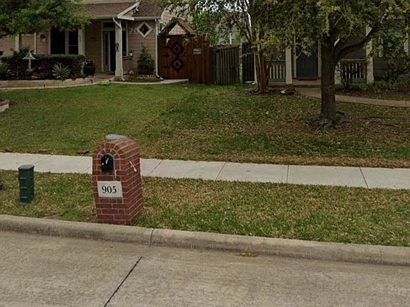 5th image of 905 Greene Way