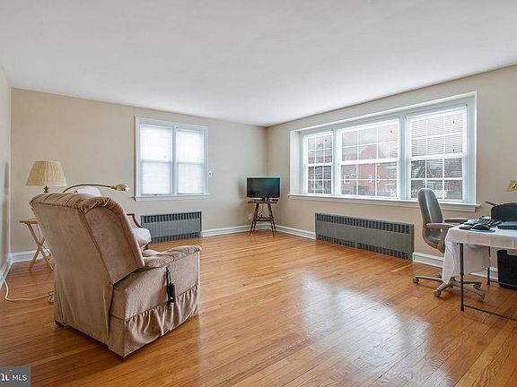 5th image of 1505 Saint Elizabeth St