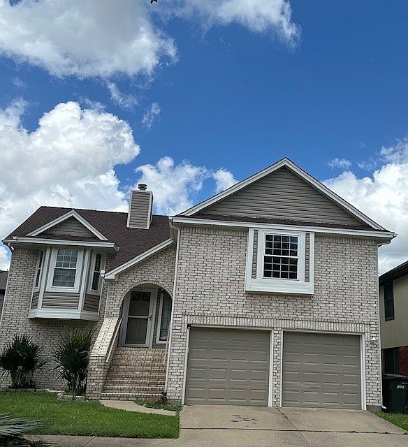 1st image of 3505 Montreal Dr #4