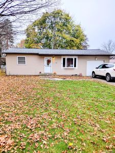 4951 Main St, Millington, MI, 48746