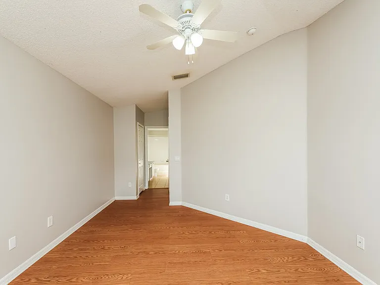 13331 Prestwick Dr — Photo 9