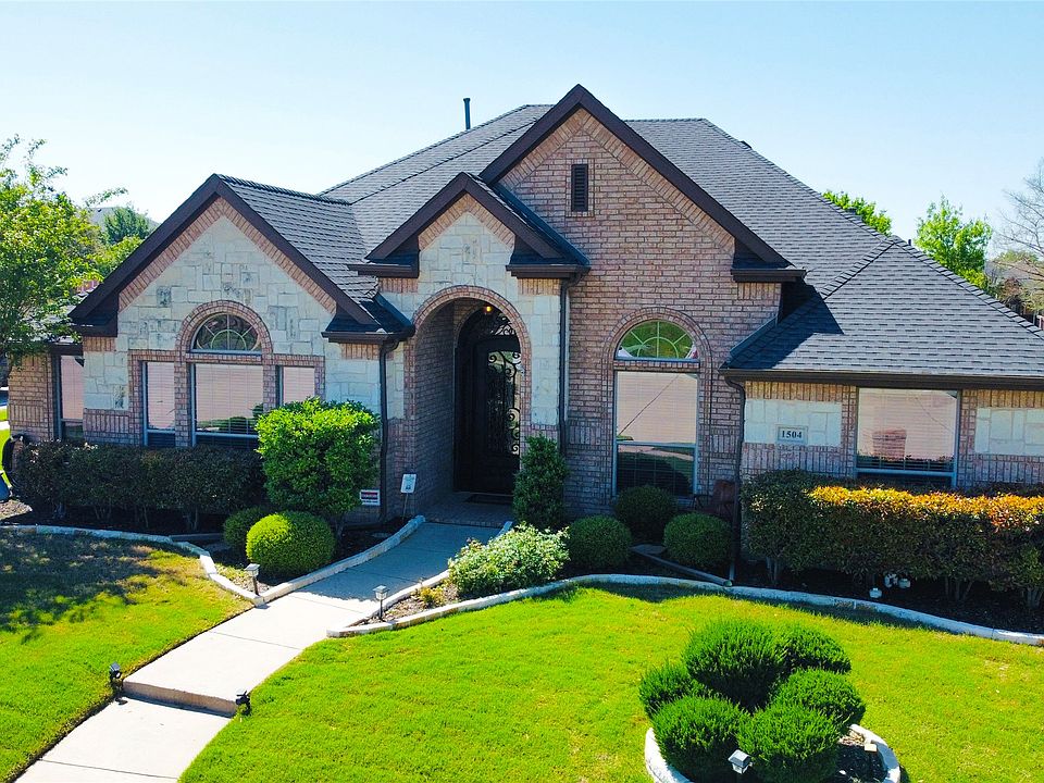 1st image of 1504 Sunflower Cir