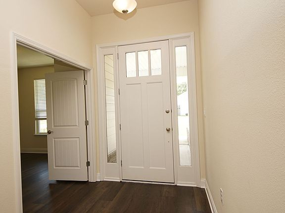 5th image of 343 Marquis Way
