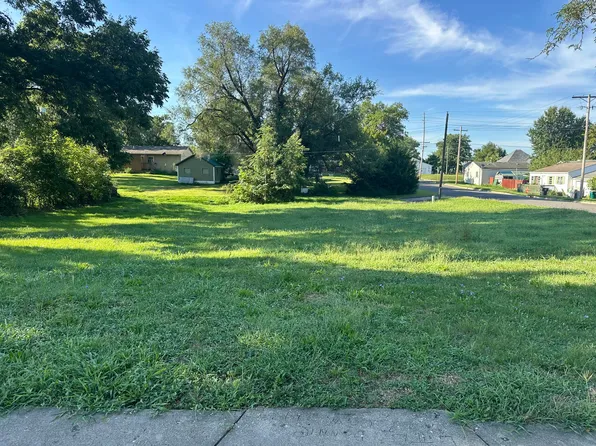 1226 Henry St, Moberly, MO 65270