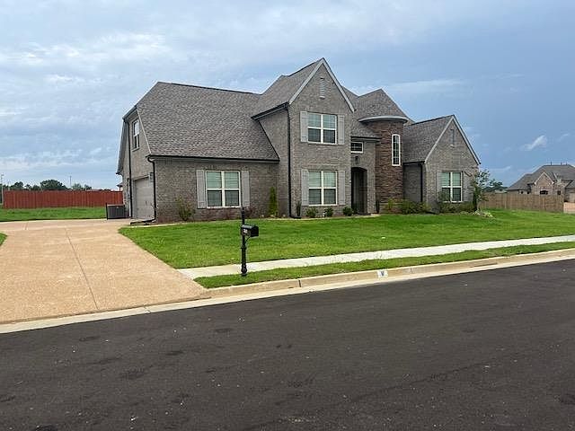 1st image of 7621 Meadowbriar Cove Cv S