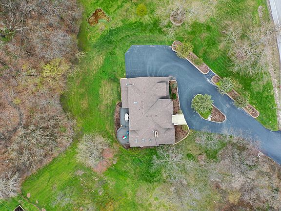 3rd image of 7835 W McCarthy Rd